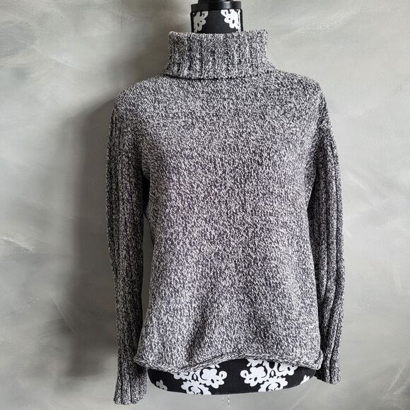J. JILL BICONSTITUENT FIBER BLEND TURTLENECK GRAY RN 97641 SIZE M - Picture 1 of 11